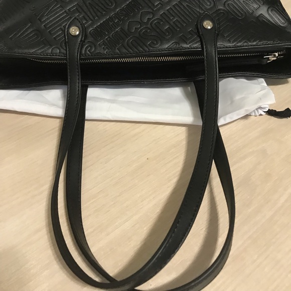 LOVE MOSCHINO tote🌹 - Picture 4 of 8